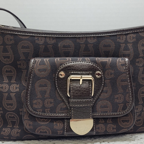 Etienne Aigner Handbags - ETIENNE AIGNER BROWN PURSE EUC